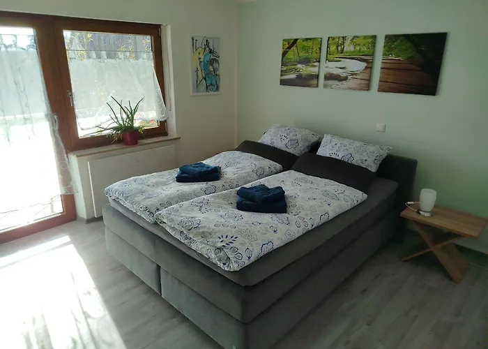 Geräumiges Zimmer mit Doppelbett, Bad und Küche * Auerbach in der Oberpfalz